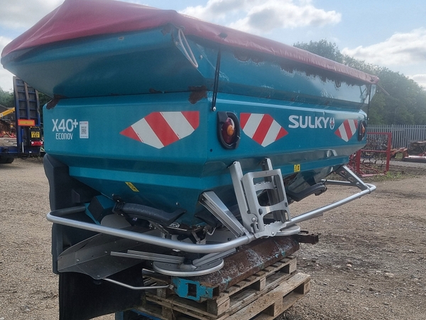 Chris Atkin & Son Ltd - Sulky X40